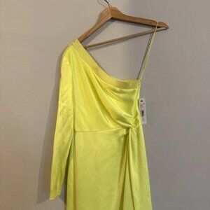 NWT Alice +Olivia Neon Keylime Yellow One Shoulder Asymmetrical Dress Size 0